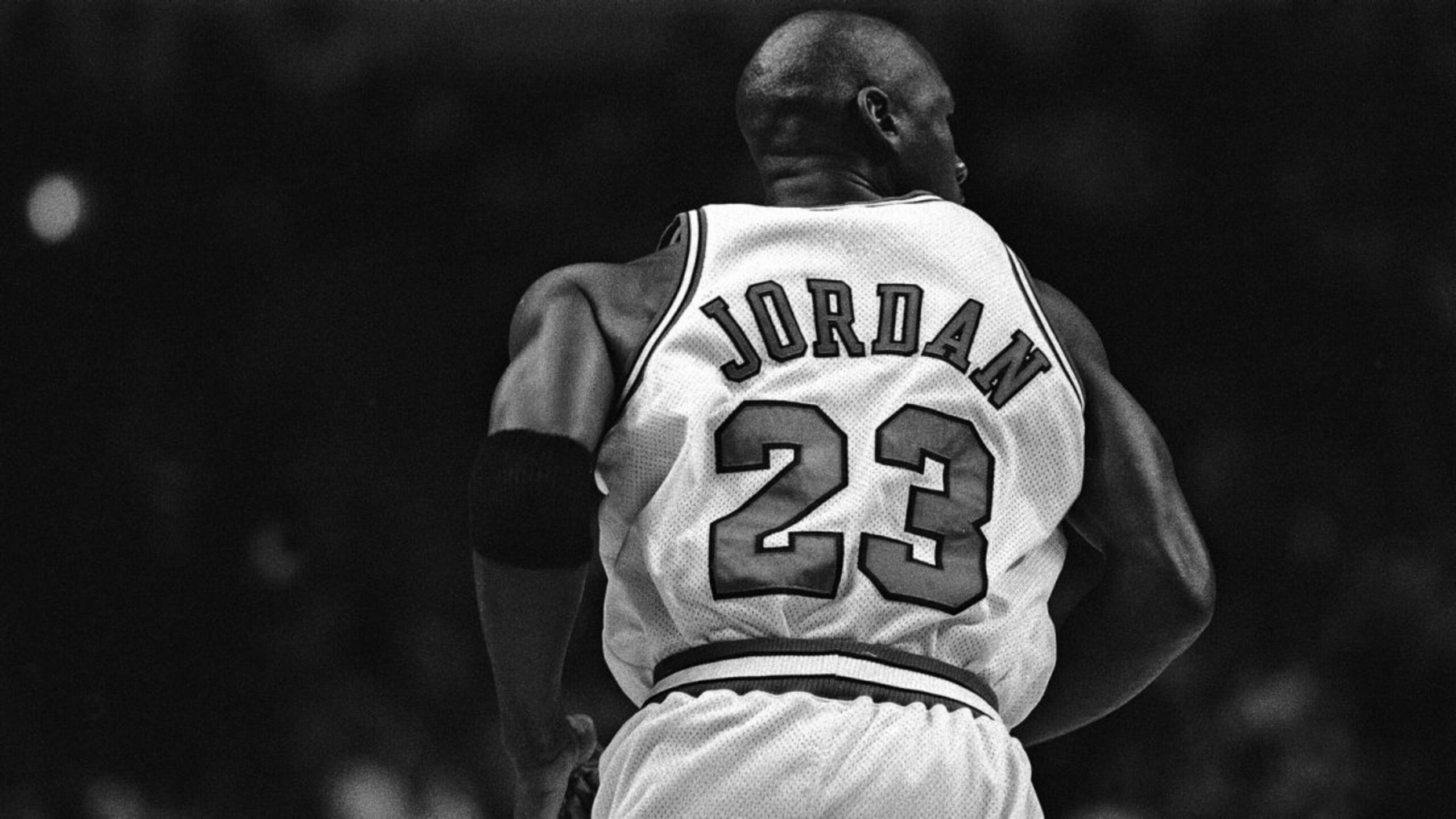 Deconstructing the Legend of Michael Jordan :